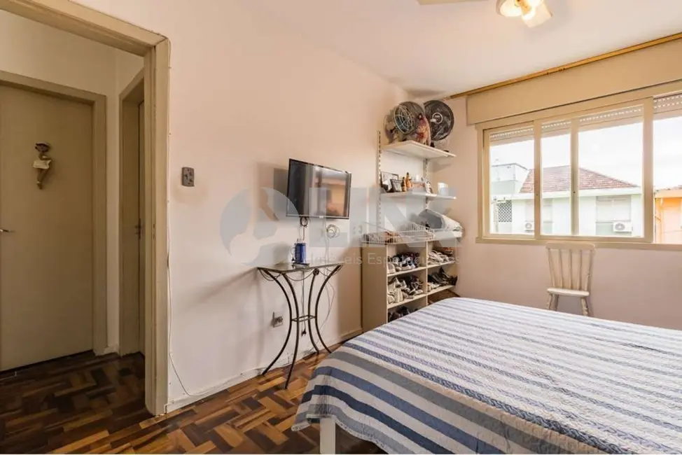 Foto 7 de Apartamento com 2 quartos à venda, 61m2 em São Sebastião, Porto Alegre - RS