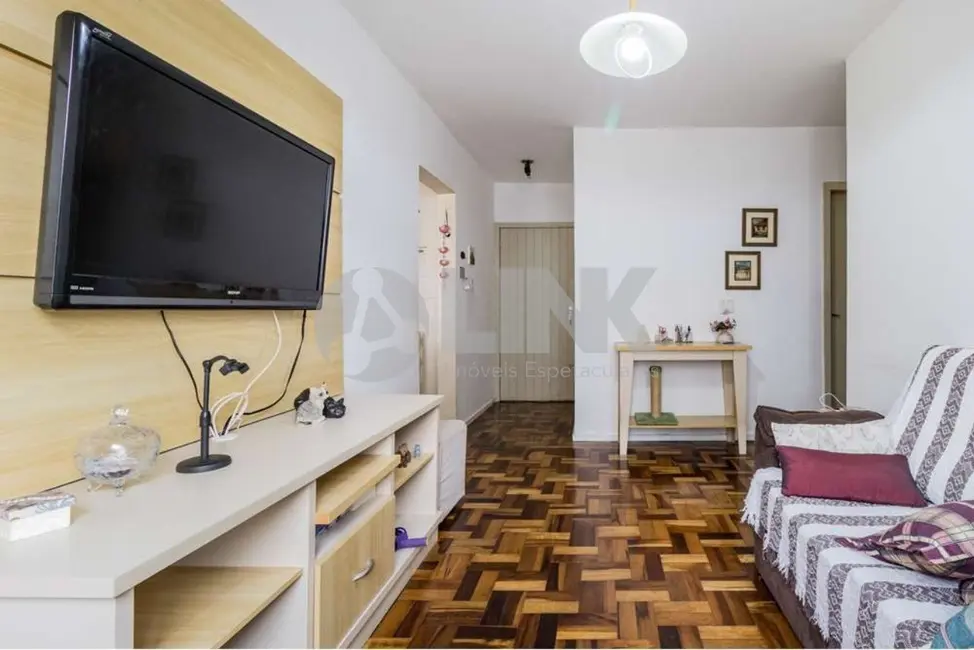 Foto 3 de Apartamento com 2 quartos à venda, 61m2 em São Sebastião, Porto Alegre - RS