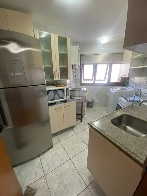 Apartamento com 2 quartos à venda, 63m2 em Menino Deus, Porto Alegre - RS - imagem 5 Foto 5 de Apartamento com 2 quartos à venda, 63m2 em Menino Deus, Porto Alegre - RS
