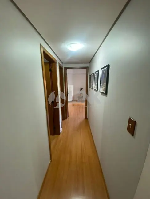 Apartamento com 2 quartos à venda, 63m2 em Menino Deus, Porto Alegre - RS - imagem 6 Foto 6 de Apartamento com 2 quartos à venda, 63m2 em Menino Deus, Porto Alegre - RS