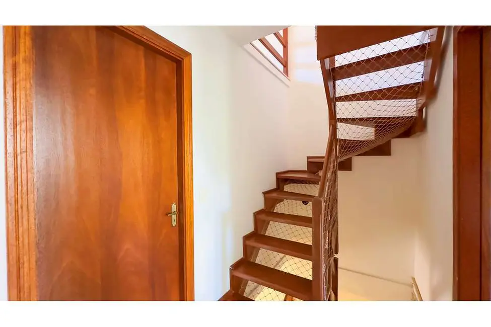Casa de Condomínio com 3 quartos à venda, 95m2 em Vila Conceição, Porto Alegre - RS - imagem 2 Foto 2 de Casa de Condomínio com 3 quartos à venda, 95m2 em Vila Conceição, Porto Alegre - RS