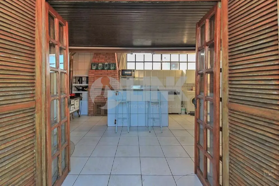 Apartamento com 2 quartos à venda, 92m2 em Azenha, Porto Alegre - RS - imagem 6 Foto 6 de Apartamento com 2 quartos à venda, 92m2 em Azenha, Porto Alegre - RS