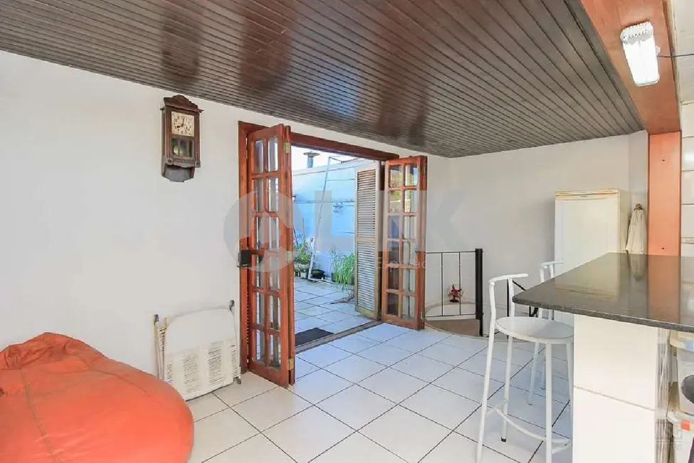 Apartamento com 2 quartos à venda, 92m2 em Azenha, Porto Alegre - RS - imagem 4 Foto 4 de Apartamento com 2 quartos à venda, 92m2 em Azenha, Porto Alegre - RS