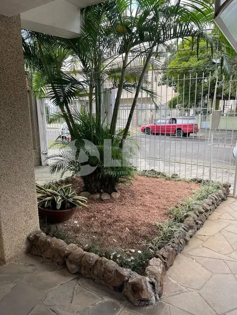 Foto 9 de Apartamento com 1 quarto à venda, 48m2 em Higienópolis, Porto Alegre - RS