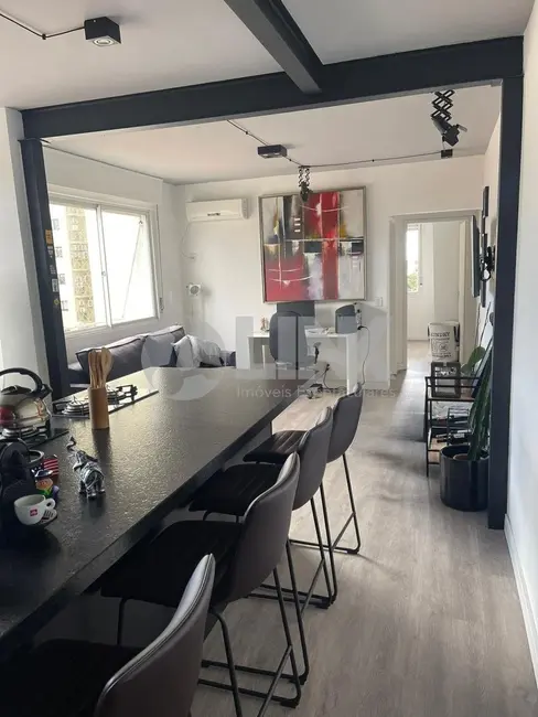 Foto 2 de Apartamento com 1 quarto à venda, 48m2 em Higienópolis, Porto Alegre - RS