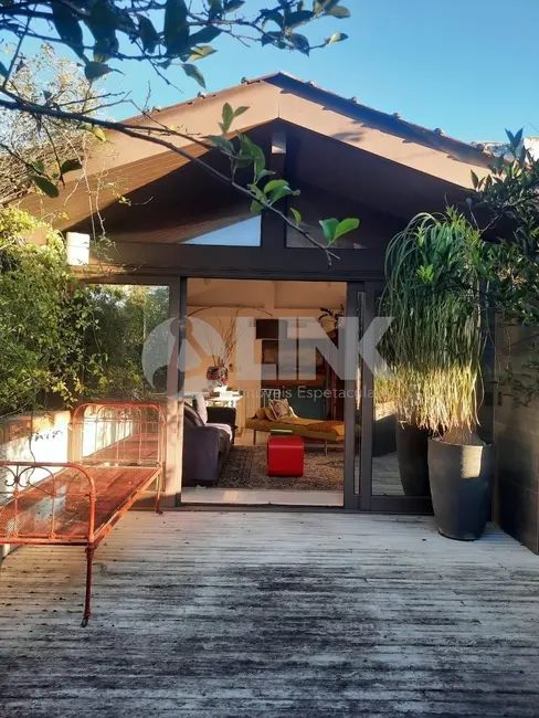 Foto 8 de Apartamento com 2 quartos à venda, 185m2 em Mont Serrat, Porto Alegre - RS