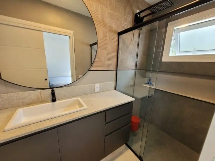 Casa com 3 quartos à venda, 114m2 em Tramandai - RS - imagem 2 Foto 2 de Casa com 3 quartos à venda, 114m2 em Tramandai - RS