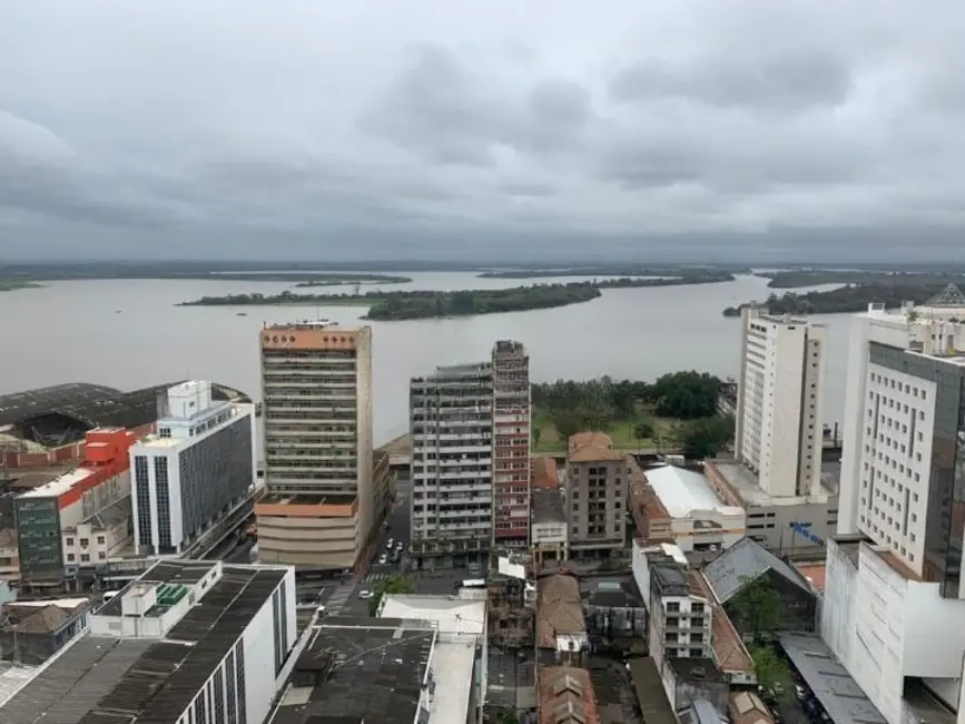 Foto 1 de Sala Comercial à venda, 32m2 em Centro Histórico, Porto Alegre - RS
