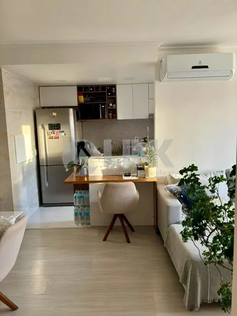 Foto 1 de Apartamento com 2 quartos à venda, 61m2 em São Sebastião, Porto Alegre - RS