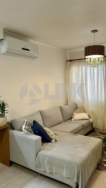 Foto 3 de Apartamento com 2 quartos à venda, 61m2 em São Sebastião, Porto Alegre - RS