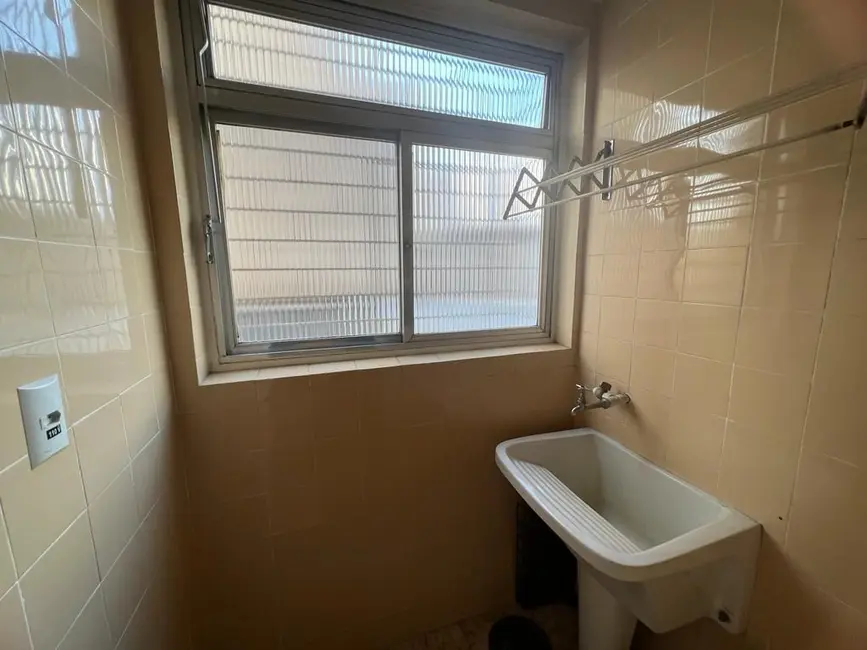 Apartamento com 1 quarto à venda, 50m2 em Independência, Porto Alegre - RS - imagem 9 Foto 9 de Apartamento com 1 quarto à venda, 50m2 em Independência, Porto Alegre - RS
