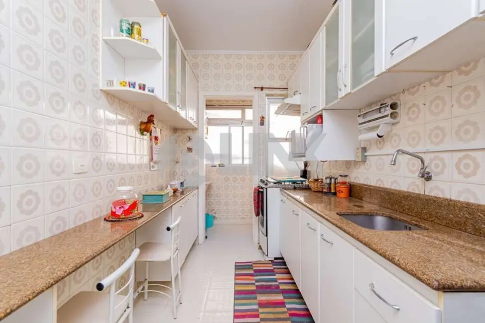 Foto 4 de Apartamento com 3 quartos à venda, 96m2 em Menino Deus, Porto Alegre - RS