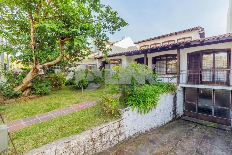 Foto 4 de Casa com 4 quartos à venda, 200m2 em Tristeza, Porto Alegre - RS
