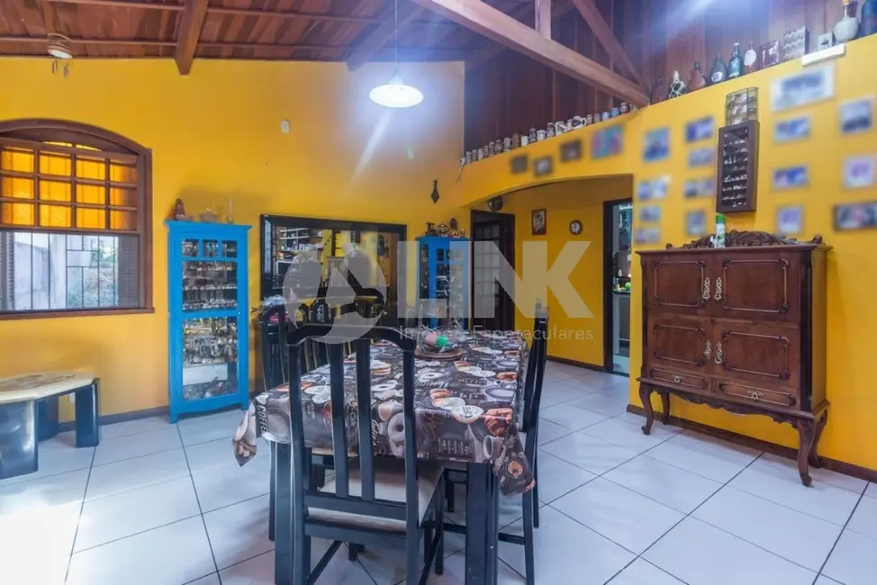 Foto 3 de Casa com 3 quartos à venda, 381m2 em Tristeza, Porto Alegre - RS