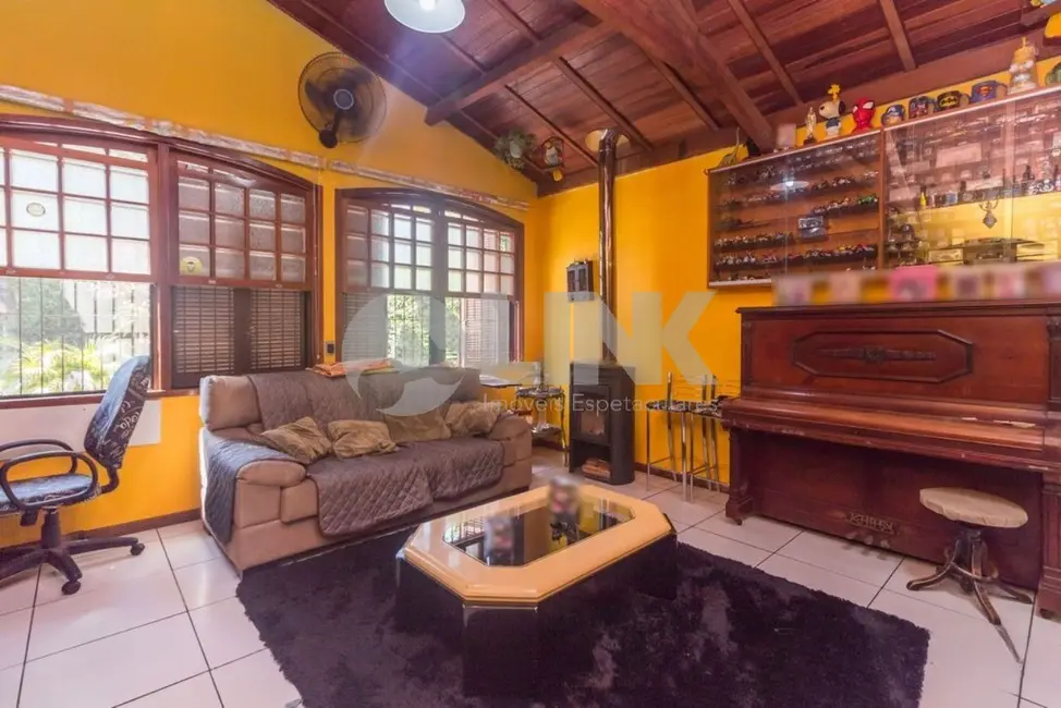 Foto 5 de Casa com 3 quartos à venda, 381m2 em Tristeza, Porto Alegre - RS