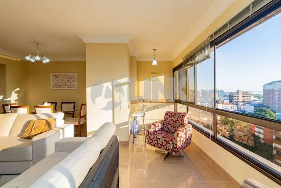 Apartamento com 3 quartos à venda, 103m2 em Menino Deus, Porto Alegre - RS - imagem 6 Foto 6 de Apartamento com 3 quartos à venda, 103m2 em Menino Deus, Porto Alegre - RS