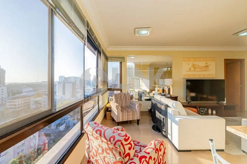 Apartamento com 3 quartos à venda, 103m2 em Menino Deus, Porto Alegre - RS - imagem 5 Foto 5 de Apartamento com 3 quartos à venda, 103m2 em Menino Deus, Porto Alegre - RS