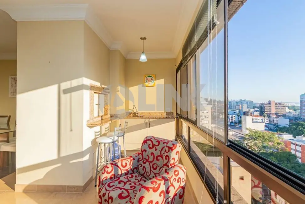 Apartamento com 3 quartos à venda, 103m2 em Menino Deus, Porto Alegre - RS - imagem 7 Foto 7 de Apartamento com 3 quartos à venda, 103m2 em Menino Deus, Porto Alegre - RS