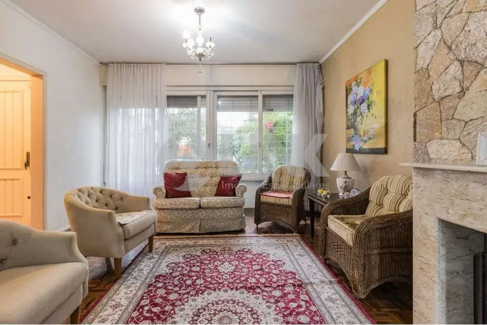 Foto 3 de Casa com 3 quartos à venda, 215m2 em Jardim Lindóia, Porto Alegre - RS