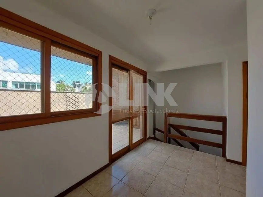 Apartamento com 2 quartos à venda, 113m2 em Petrópolis, Porto Alegre - RS - imagem 5 Foto 5 de Apartamento com 2 quartos à venda, 113m2 em Petrópolis, Porto Alegre - RS