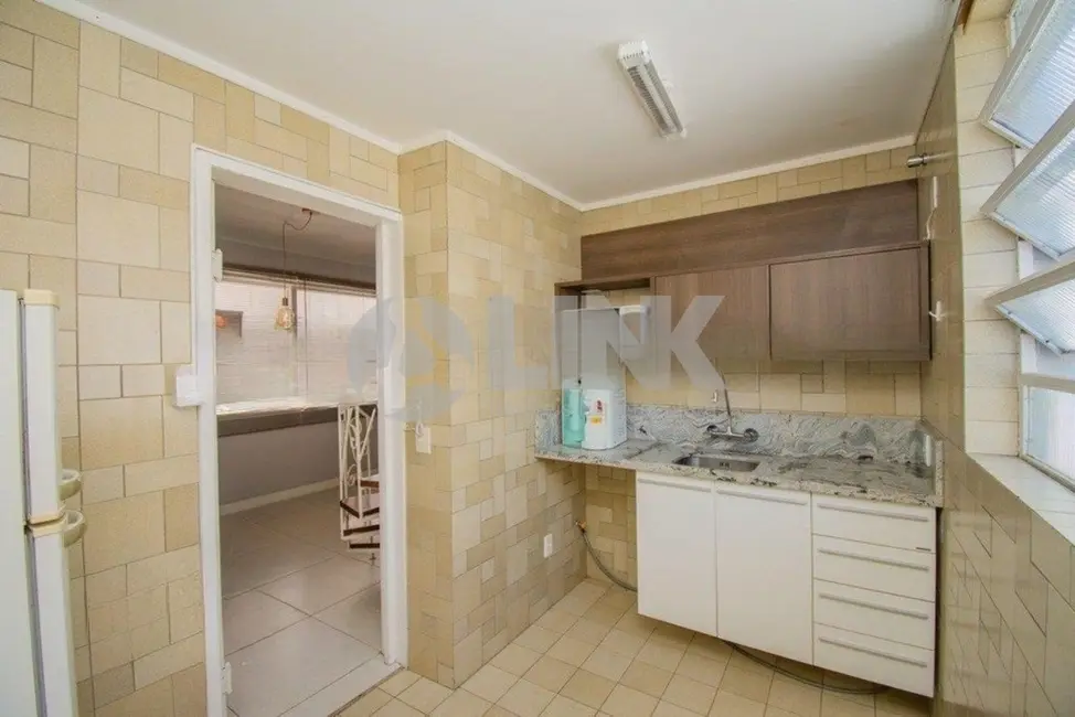 Foto 4 de Apartamento com 3 quartos à venda, 93m2 em Petrópolis, Porto Alegre - RS