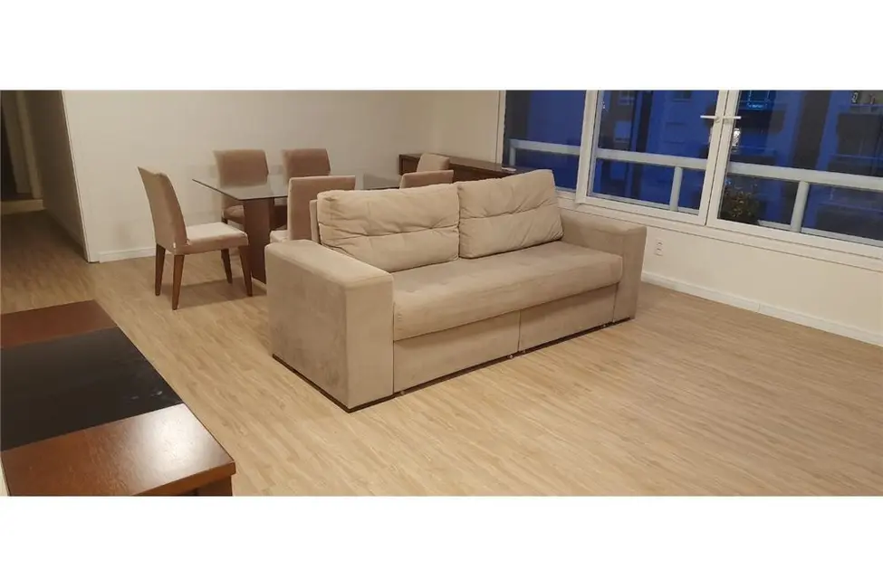 Apartamento com 3 quartos à venda, 128m2 em Menino Deus, Porto Alegre - RS - imagem 3 Foto 3 de Apartamento com 3 quartos à venda, 128m2 em Menino Deus, Porto Alegre - RS