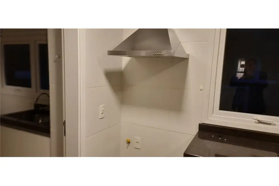 Apartamento com 3 quartos à venda, 128m2 em Menino Deus, Porto Alegre - RS - imagem 9 Foto 9 de Apartamento com 3 quartos à venda, 128m2 em Menino Deus, Porto Alegre - RS