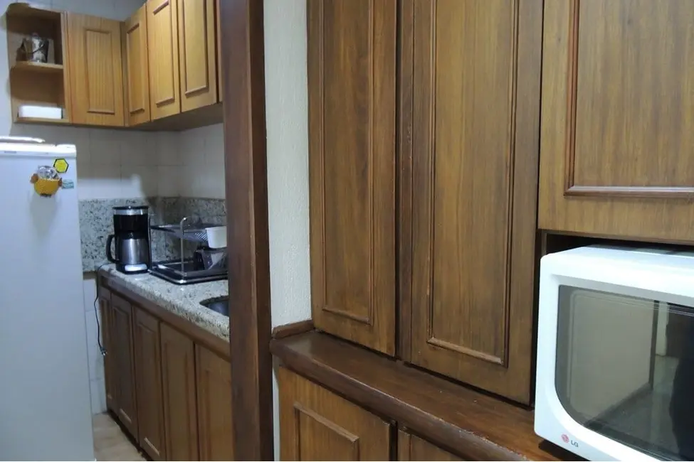 Foto 6 de Sala Comercial à venda, 300m2 em Moinhos de Vento, Porto Alegre - RS