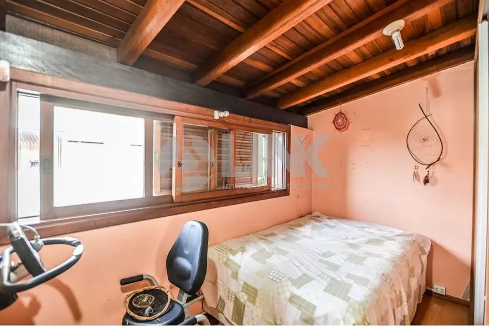 Foto 9 de Apartamento com 3 quartos à venda, 163m2 em Teresópolis, Porto Alegre - RS