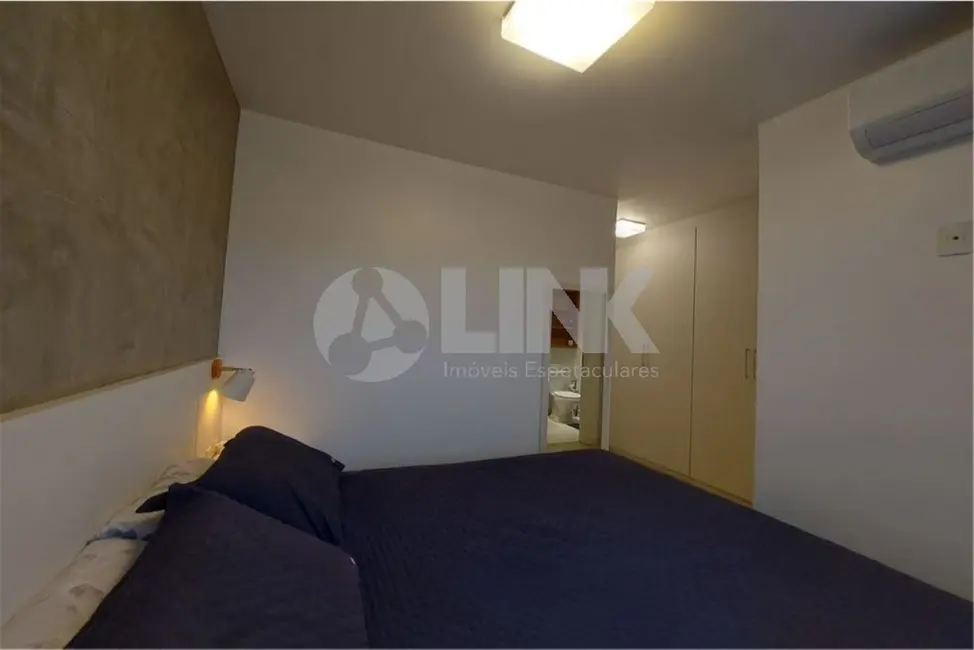 Apartamento com 3 quartos à venda, 70m2 em Passo da Areia, Porto Alegre - RS - imagem 8 Foto 8 de Apartamento com 3 quartos à venda, 70m2 em Passo da Areia, Porto Alegre - RS