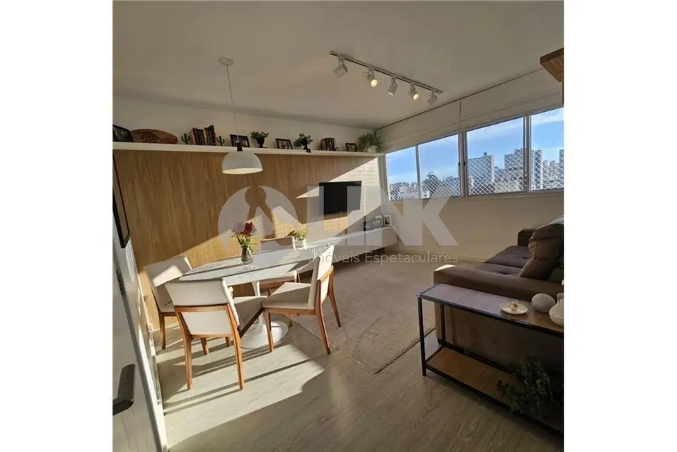 Foto 1 de Apartamento com 3 quartos à venda, 70m2 em Passo da Areia, Porto Alegre - RS