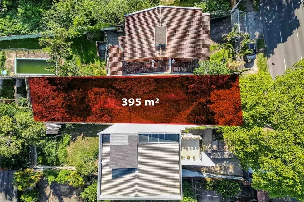 Foto 1 de Terreno / Lote à venda em Cristal, Porto Alegre - RS