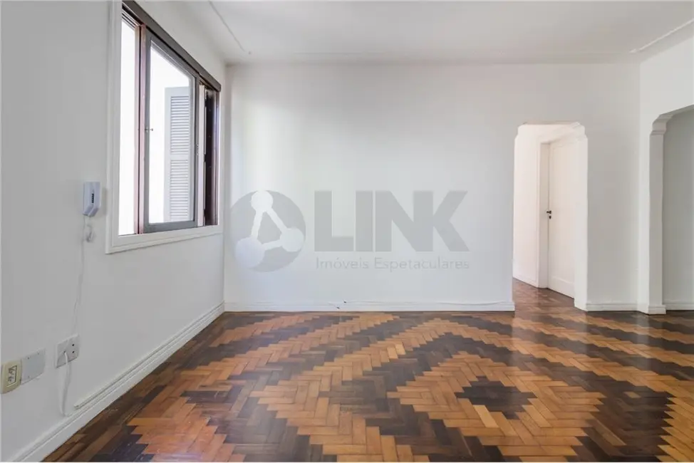 Apartamento com 3 quartos à venda, 97m2 em Menino Deus, Porto Alegre - RS - imagem 4 Foto 4 de Apartamento com 3 quartos à venda, 97m2 em Menino Deus, Porto Alegre - RS
