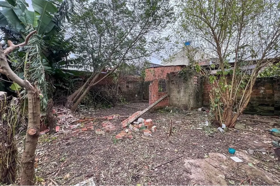 Foto 1 de Terreno / Lote à venda em Estância Velha, Canoas - RS