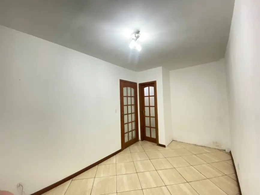 Apartamento com 1 quarto à venda, 40m2 em Vila Nova, Porto Alegre - RS - imagem 2 Foto 2 de Apartamento com 1 quarto à venda, 40m2 em Vila Nova, Porto Alegre - RS