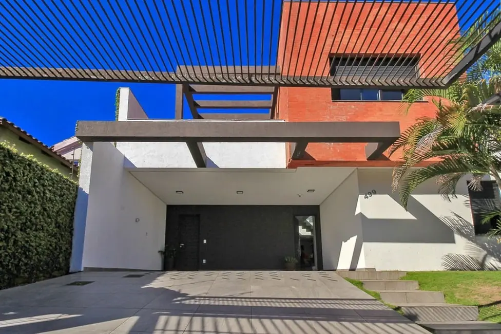 Casa com 3 quartos à venda, 236m2 em Glória, Porto Alegre - RS - imagem 3 Foto 3 de Casa com 3 quartos à venda, 236m2 em Glória, Porto Alegre - RS