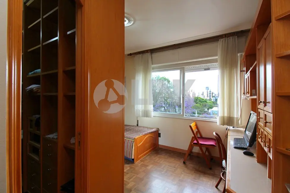 Foto 7 de Apartamento com 4 quartos à venda, 215m2 em Menino Deus, Porto Alegre - RS