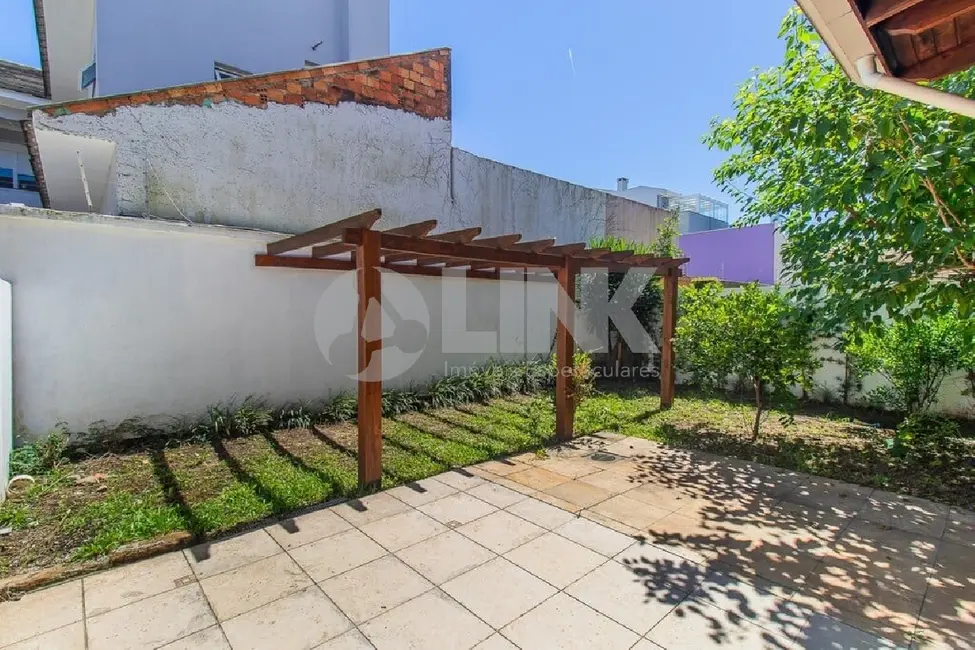 Foto 3 de Casa de Condomínio com 3 quartos à venda, 254m2 em Sarandi, Porto Alegre - RS
