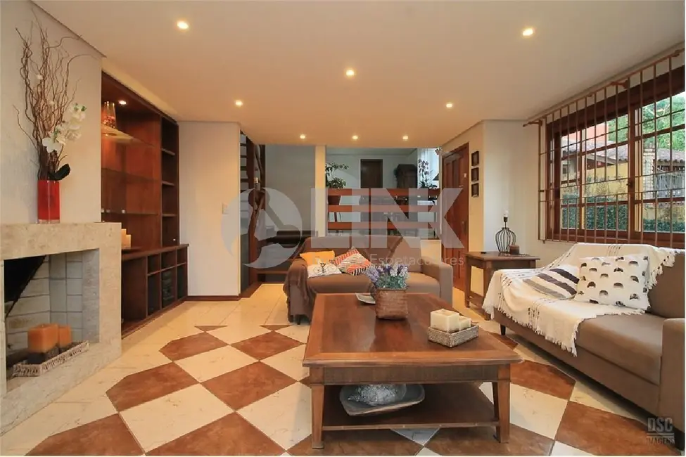 Foto 2 de Casa de Condomínio com 3 quartos à venda, 211m2 em Ipanema, Porto Alegre - RS