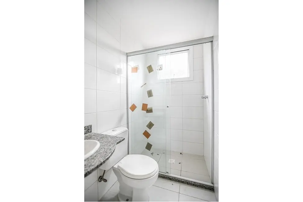 Apartamento com 2 quartos à venda, 61m2 em Teresópolis, Porto Alegre - RS - imagem 8 Foto 8 de Apartamento com 2 quartos à venda, 61m2 em Teresópolis, Porto Alegre - RS