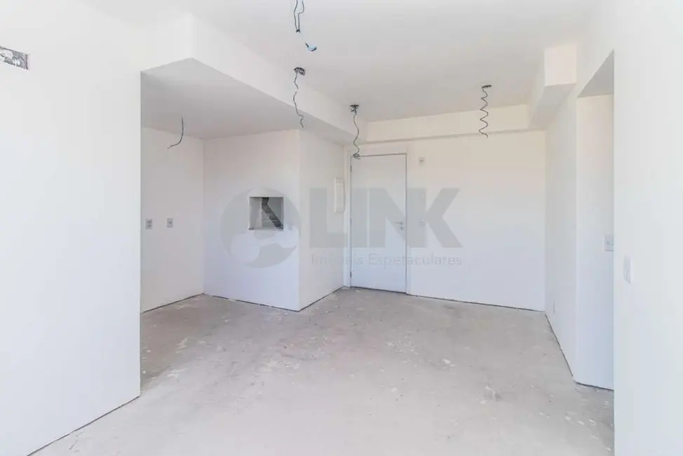 Foto 2 de Apartamento com 2 quartos à venda, 3106m2 em Passo da Areia, Porto Alegre - RS
