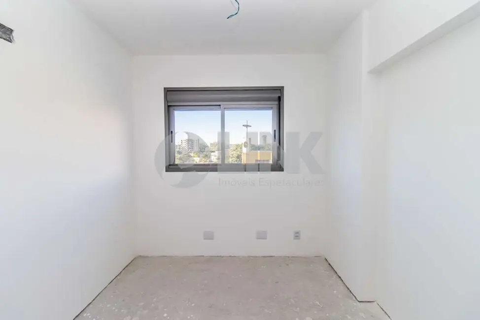 Apartamento com 2 quartos à venda, 3106m2 em Passo da Areia, Porto Alegre - RS - imagem 8 Foto 8 de Apartamento com 2 quartos à venda, 3106m2 em Passo da Areia, Porto Alegre - RS
