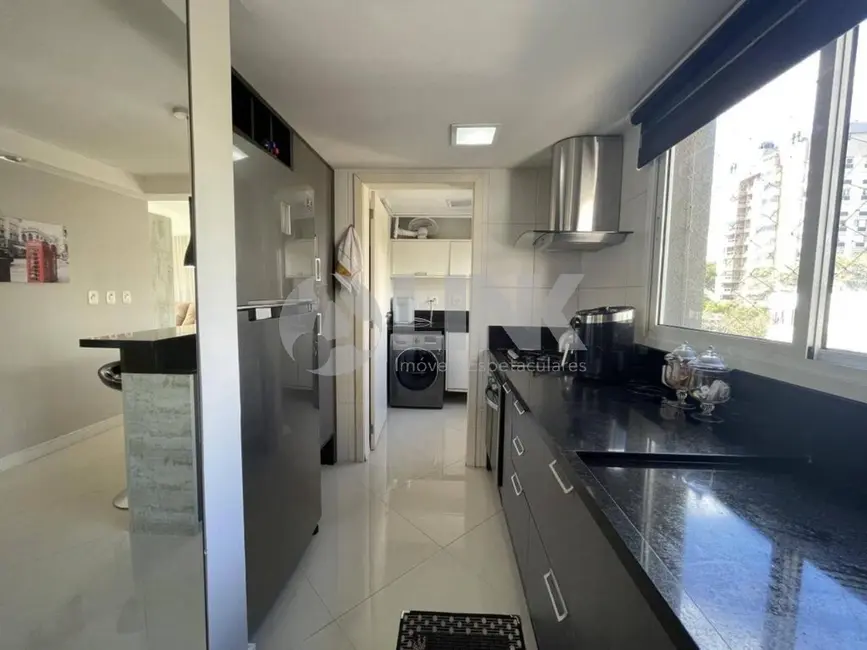 Foto 6 de Apartamento com 2 quartos à venda, 90m2 em Higienópolis, Porto Alegre - RS