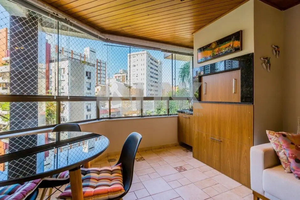 Foto 3 de Apartamento com 3 quartos à venda, 132m2 em Bela Vista, Porto Alegre - RS