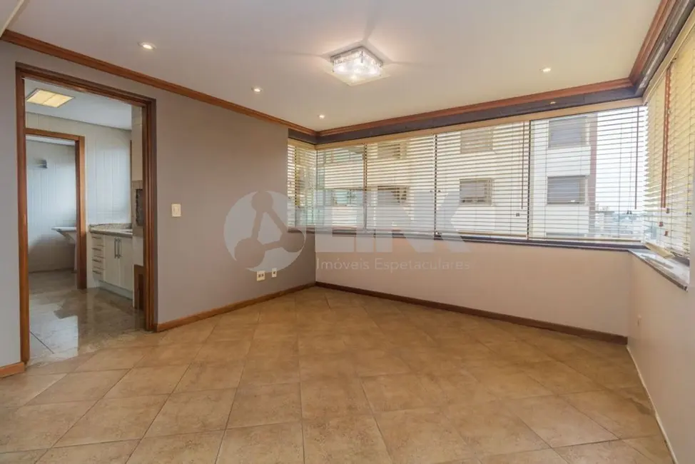 Foto 7 de Apartamento com 3 quartos à venda, 164m2 em Petrópolis, Porto Alegre - RS