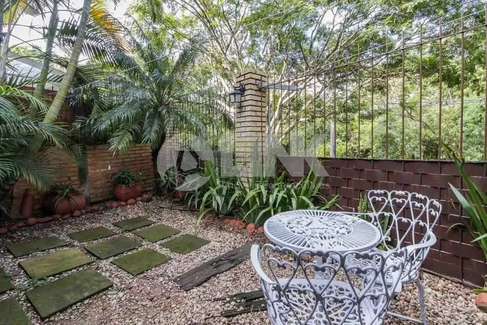Foto 5 de Casa de Condomínio com 3 quartos à venda, 101m2 em Jardim Sabará, Porto Alegre - RS