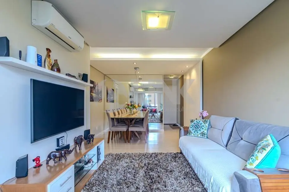 Foto 4 de Apartamento com 3 quartos à venda, 74m2 em Chácara das Pedras, Porto Alegre - RS