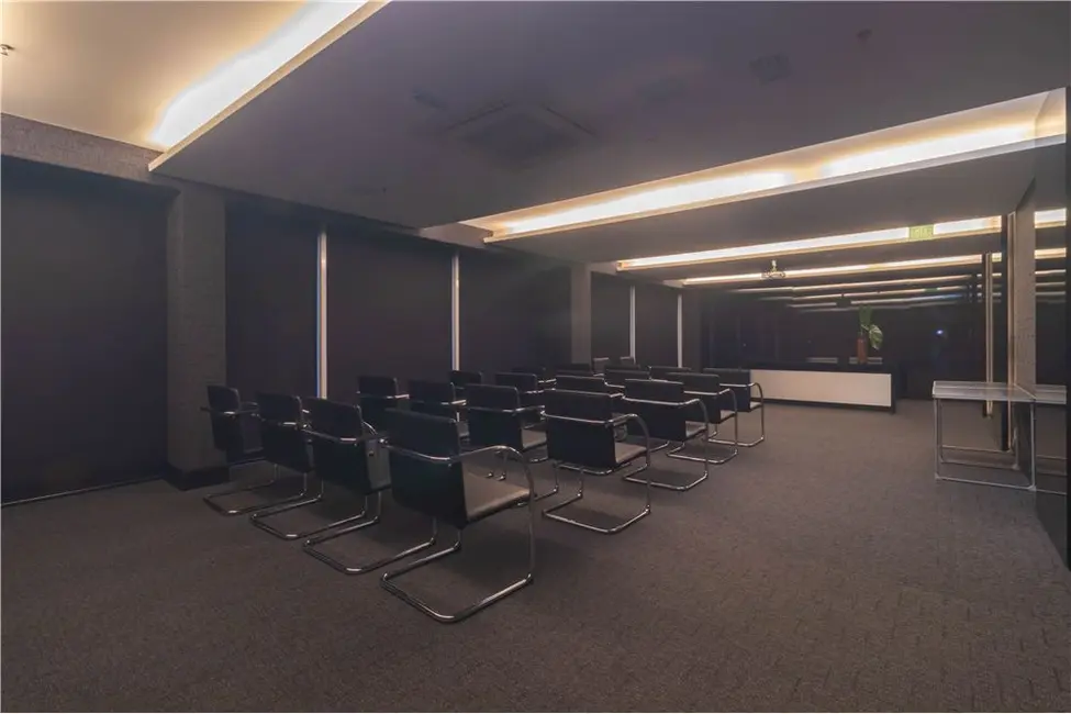 Foto 8 de Sala Comercial à venda, 37m2 em Chácara das Pedras, Porto Alegre - RS