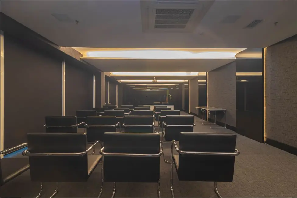 Foto 7 de Sala Comercial à venda, 37m2 em Chácara das Pedras, Porto Alegre - RS