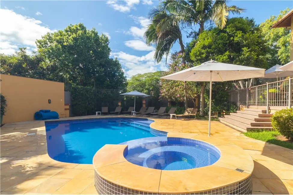 Casa de Condomínio com 4 quartos à venda, 388m2 em Três Figueiras, Porto Alegre - RS - imagem 8 Foto 8 de Casa de Condomínio com 4 quartos à venda, 388m2 em Três Figueiras, Porto Alegre - RS